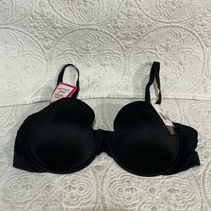 Maidenform‎ Smooth finish bra, size 38C, NWT